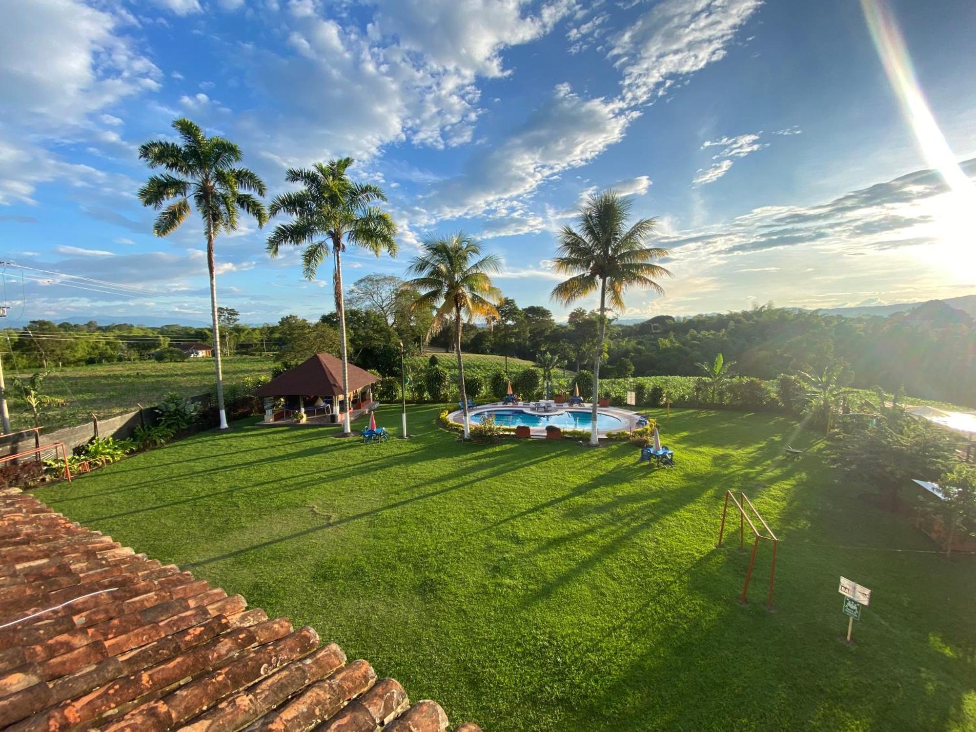 Finca Hotel Los Cocos Монтенегро Екстер'єр фото