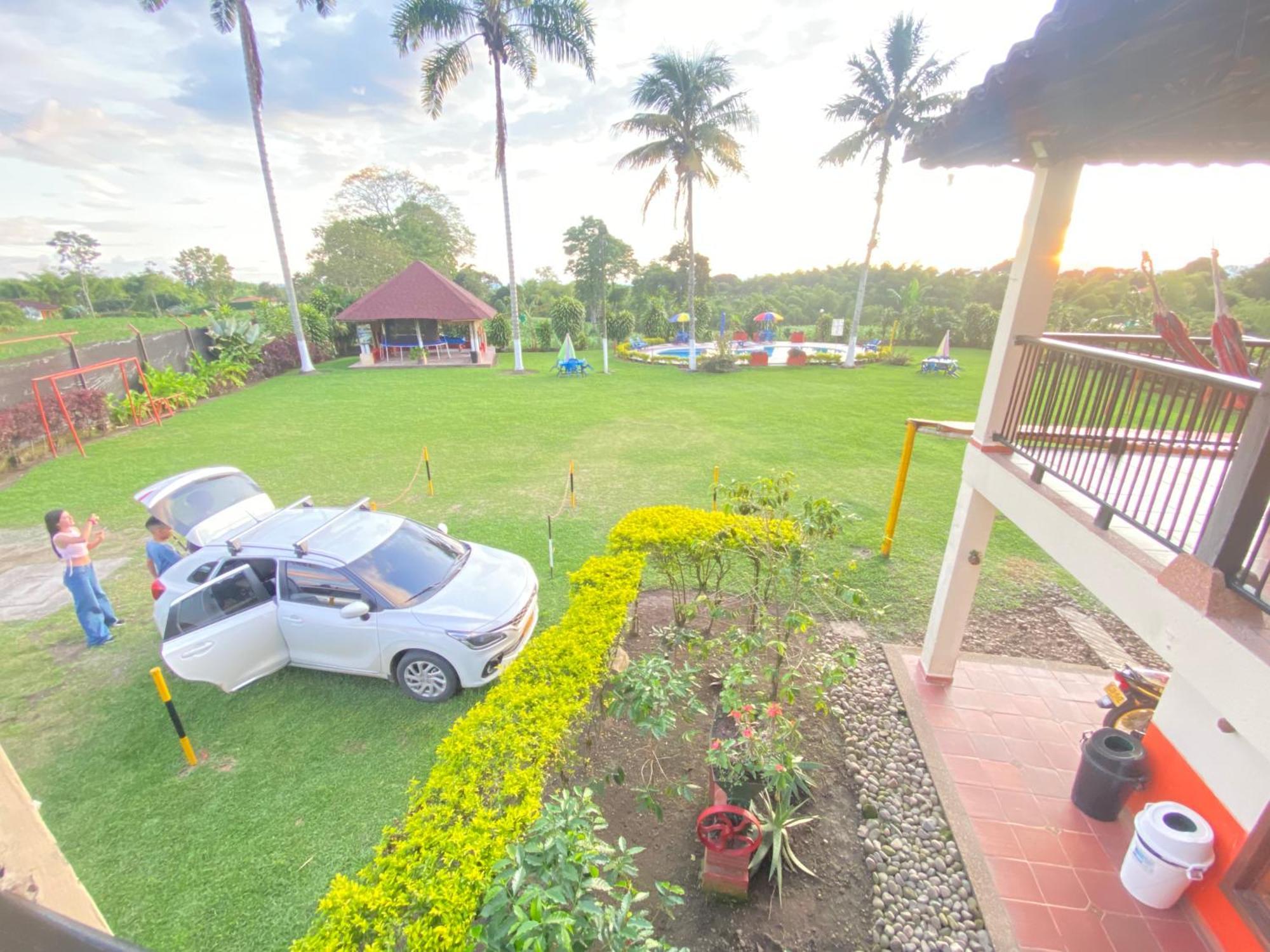 Finca Hotel Los Cocos Монтенегро Екстер'єр фото